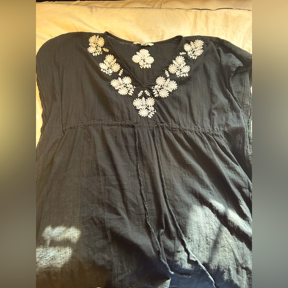 Floral black shirt